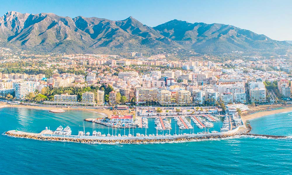 Marbella: Lujo, Tradición y Naturaleza en la Costa del Sol